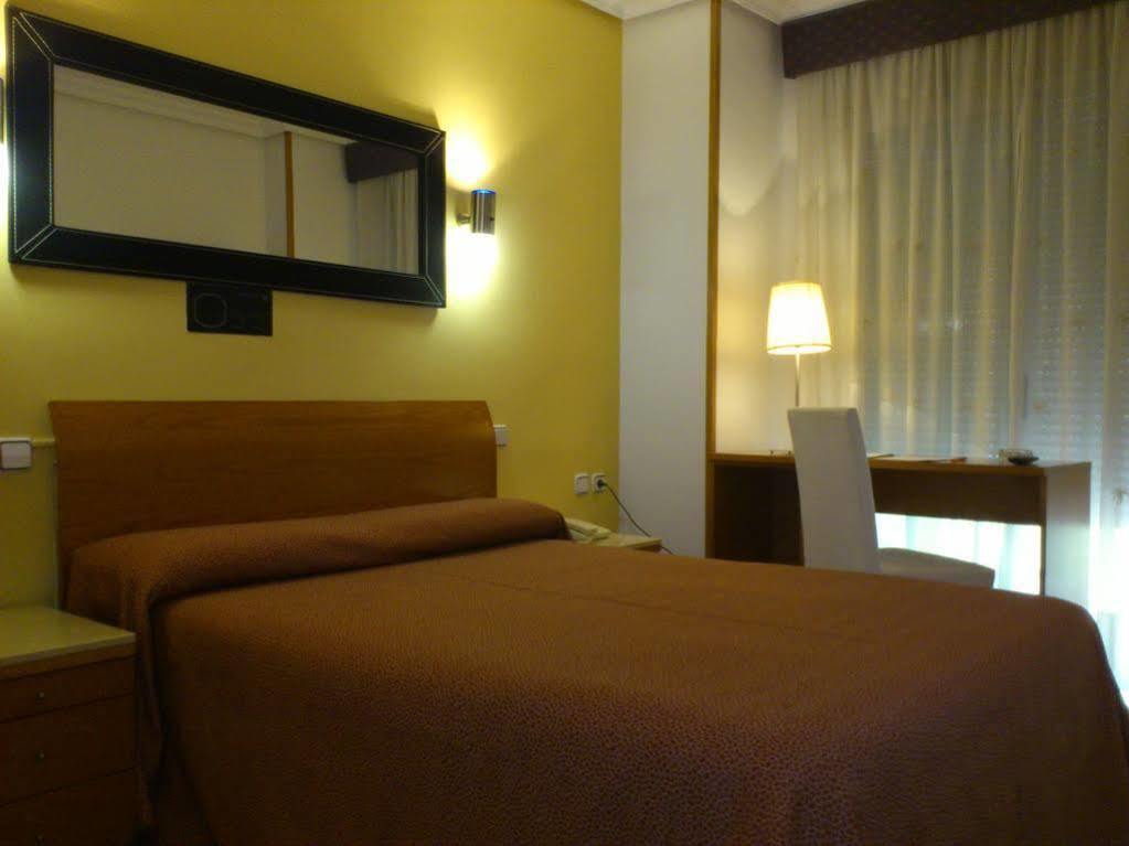 Hotel Principe Albacete Exteriör bild